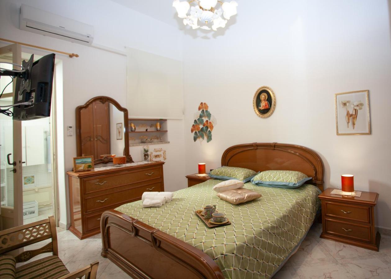 Casa Rosamaria Apartment Giardini Naxos Exterior photo